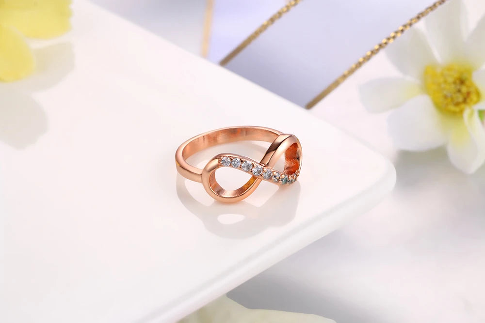 Anillo "Vínculo Infinito"