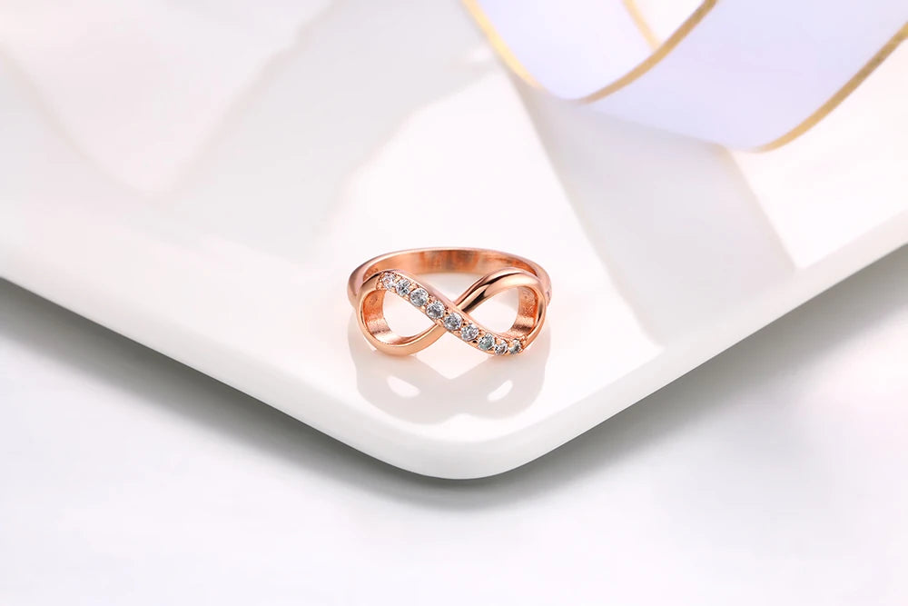 Anillo "Vínculo Infinito"