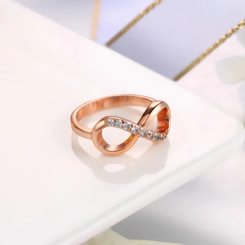Anillo "Vínculo Infinito"